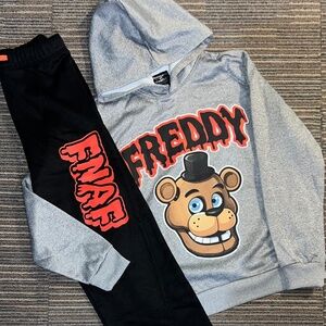 NEW Boys Five Nights at Freddy’s 2pc Sweatsuit Sweat Pants Hoody Set L 10/12